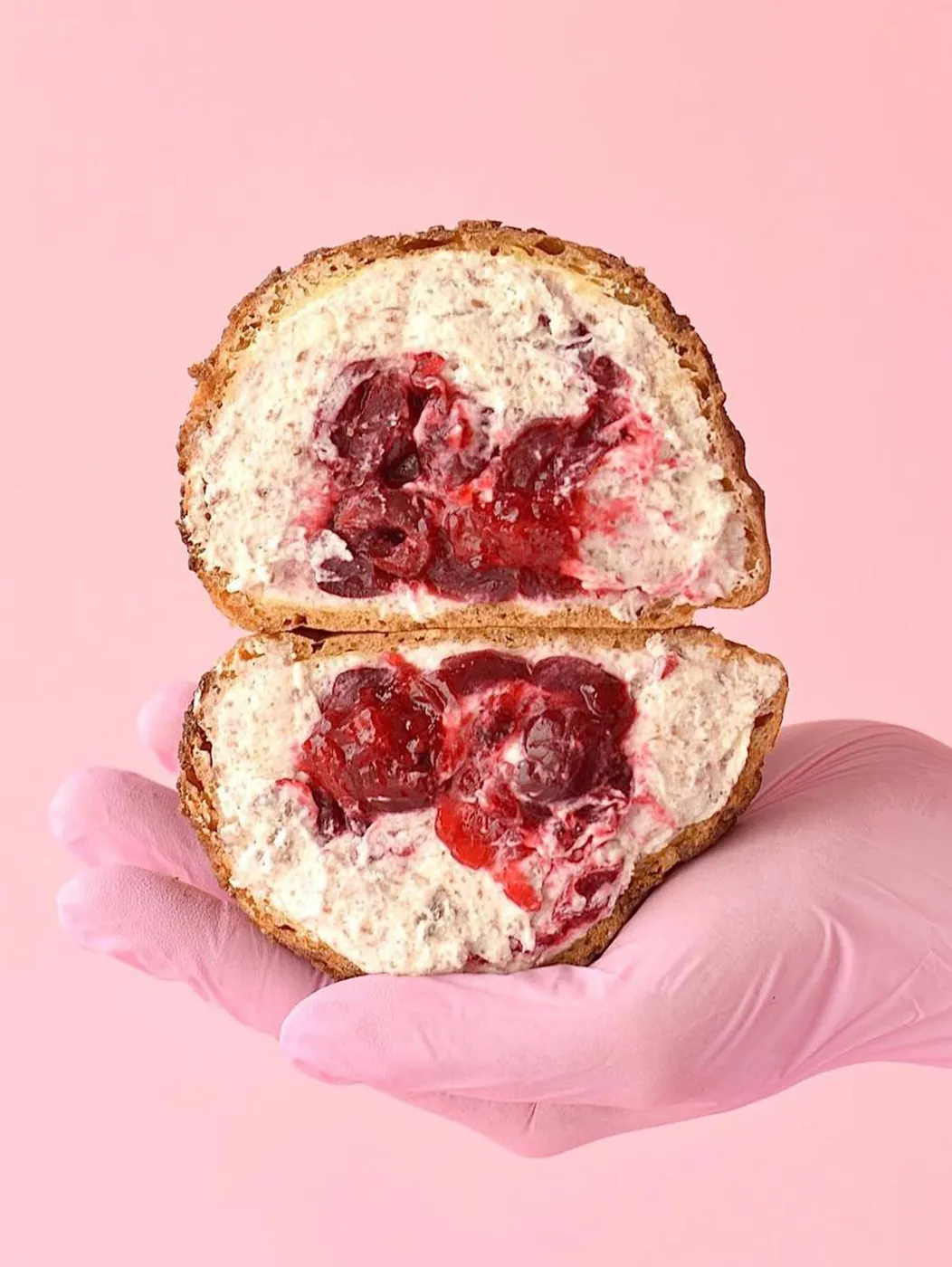 Stracciatella with Cherries Puff