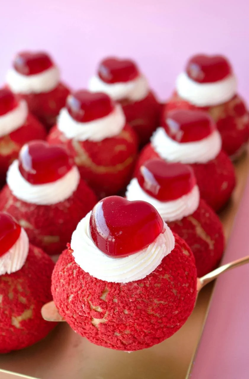 Strawberry Kiss Puff