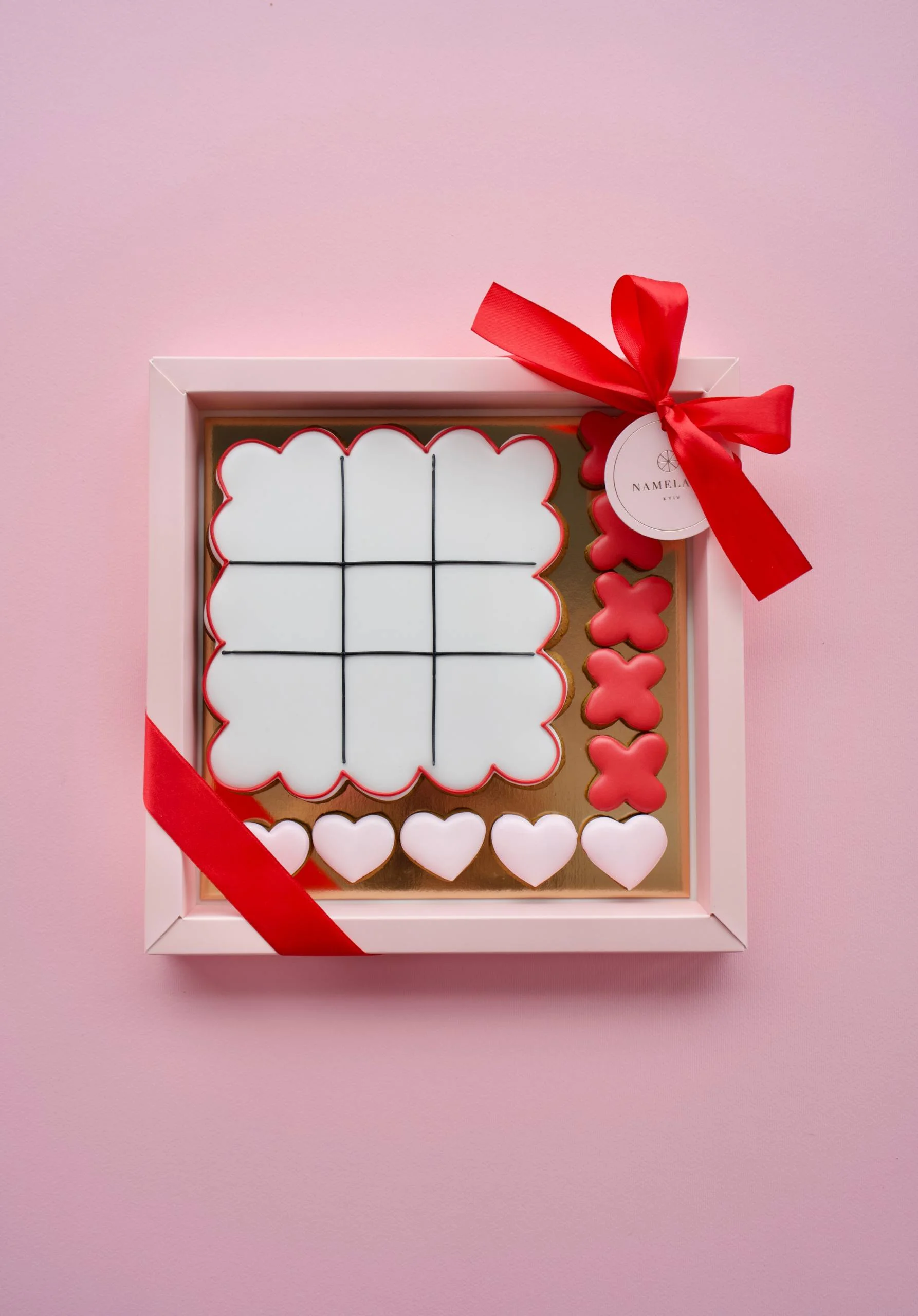 Пряничкова гра «Хрестики-сердечка»